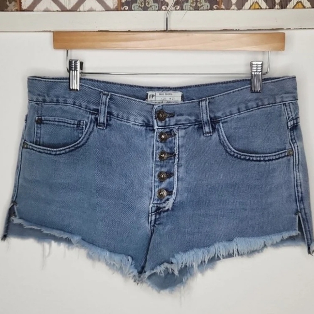 Free People Denim Cut Off Shorts Size 27